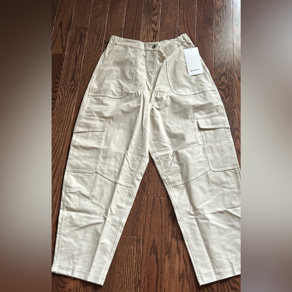 Lululemon light cargo utlitech